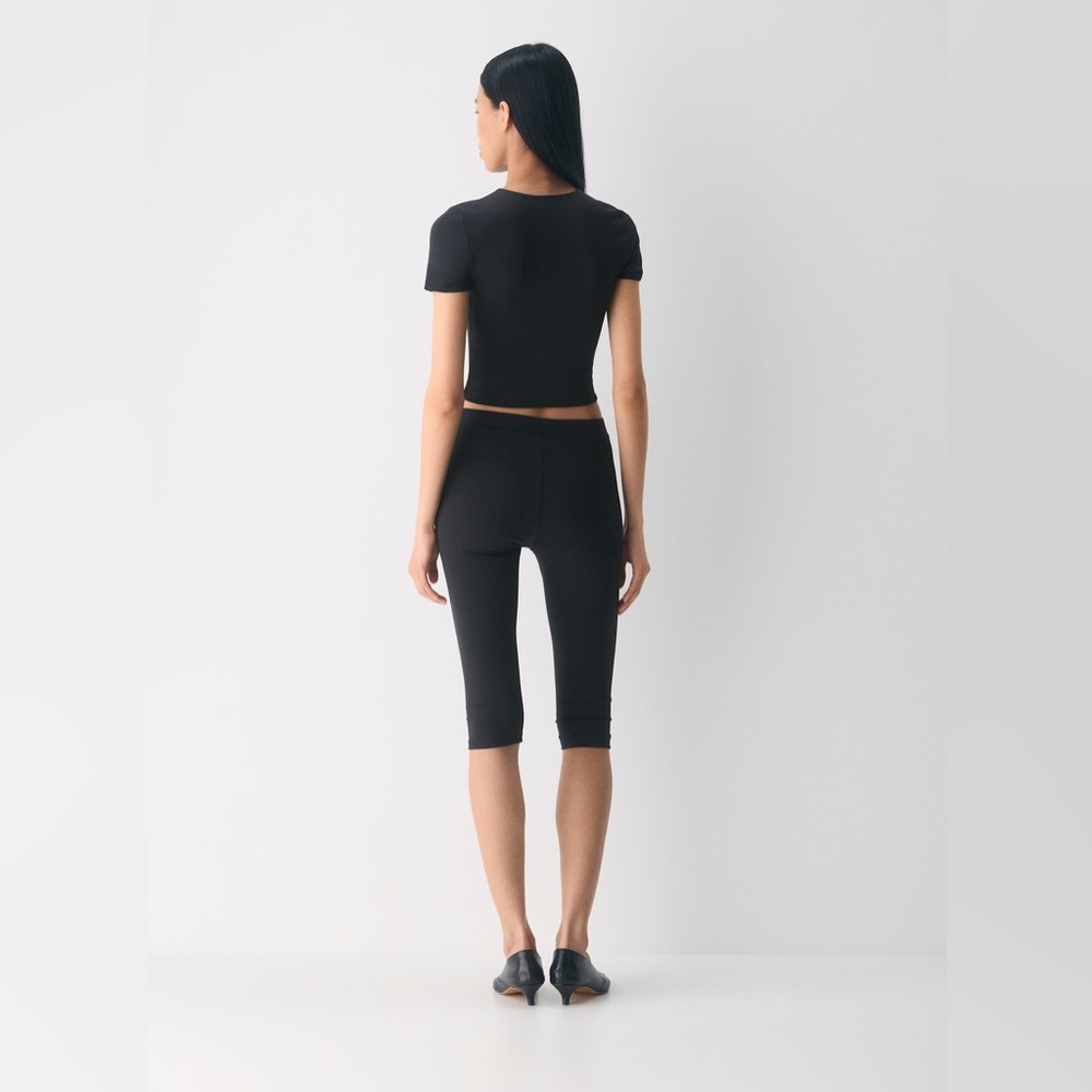 010 BABATON Women’s Original Contour Marvel Crew Waist T-Shirt - Black, Small - Picture 4 of 9